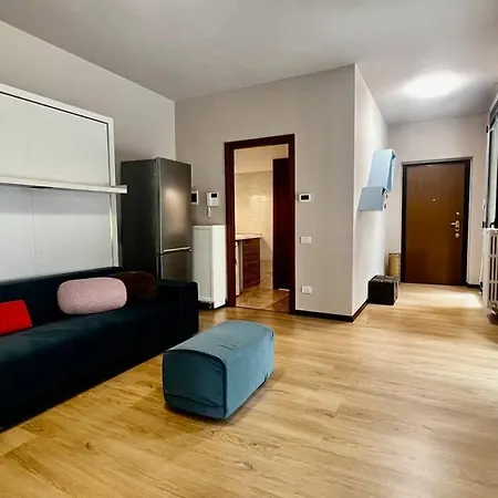 아파트 Urban House - Comfy Flat Navigli Center *