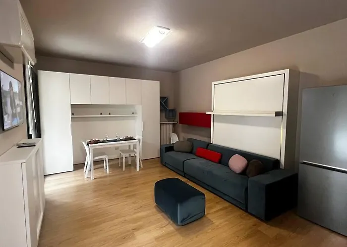 아파트 Urban House - Comfy Flat Navigli Center
